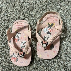 Havaianas Pink Kids Sandals size 8 Disney Minnie Mouse
